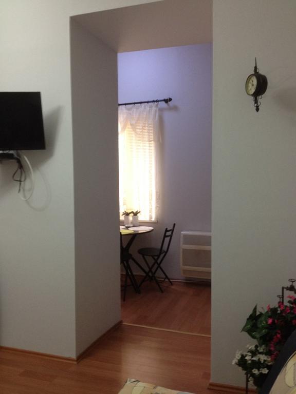 Apartment Fine Home Tiflis Habitación foto